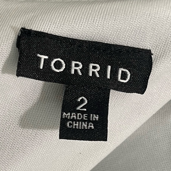 Torrid Ikat Chiffon Women's Black and White Maxi Dress Size 2X - Picture 7 of 13